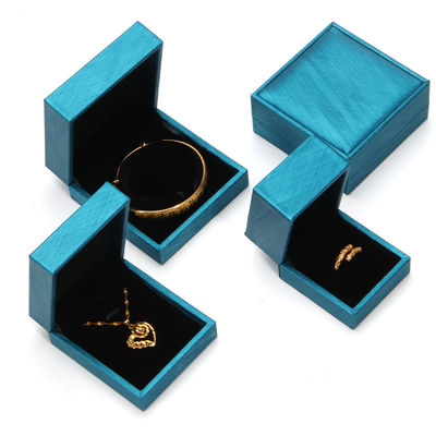 Custom Logo Printed Ring Box Hanhong 2022 Black Lining PU Leather Jewelry Package Set