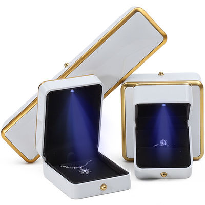 High End Luxury Light Up Jewelry Box Jewelry Storage Case With Soft Velvet Interior