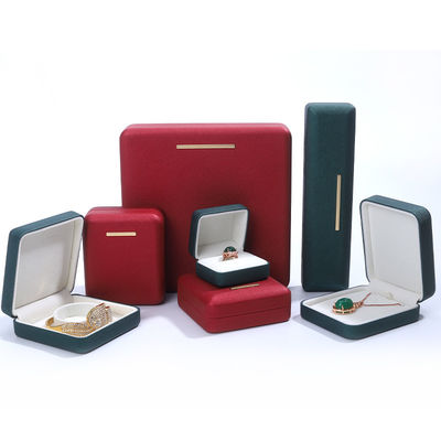 Customized Red PU Leather Velvet Jewelry Box for Bracelet Earring and Pendant Packaging