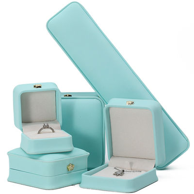 Round Corner Arc Shaped PU Leather Luxury Jewelry Box Set with Crown Ornament