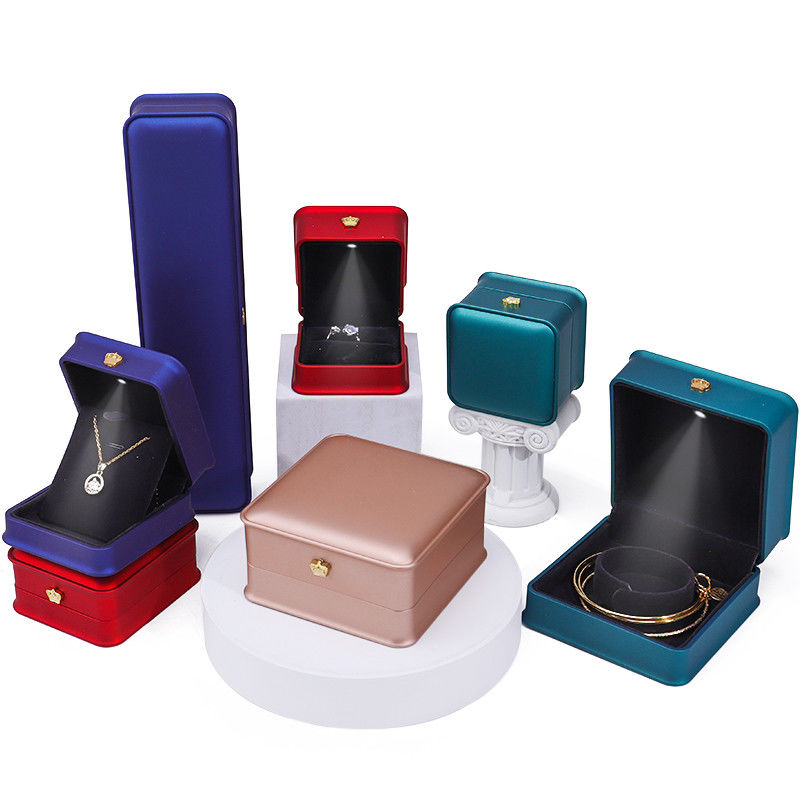 Customizable Glossy Plastic LED Lighted Up Jewelry Box With Golden Crown Ornament