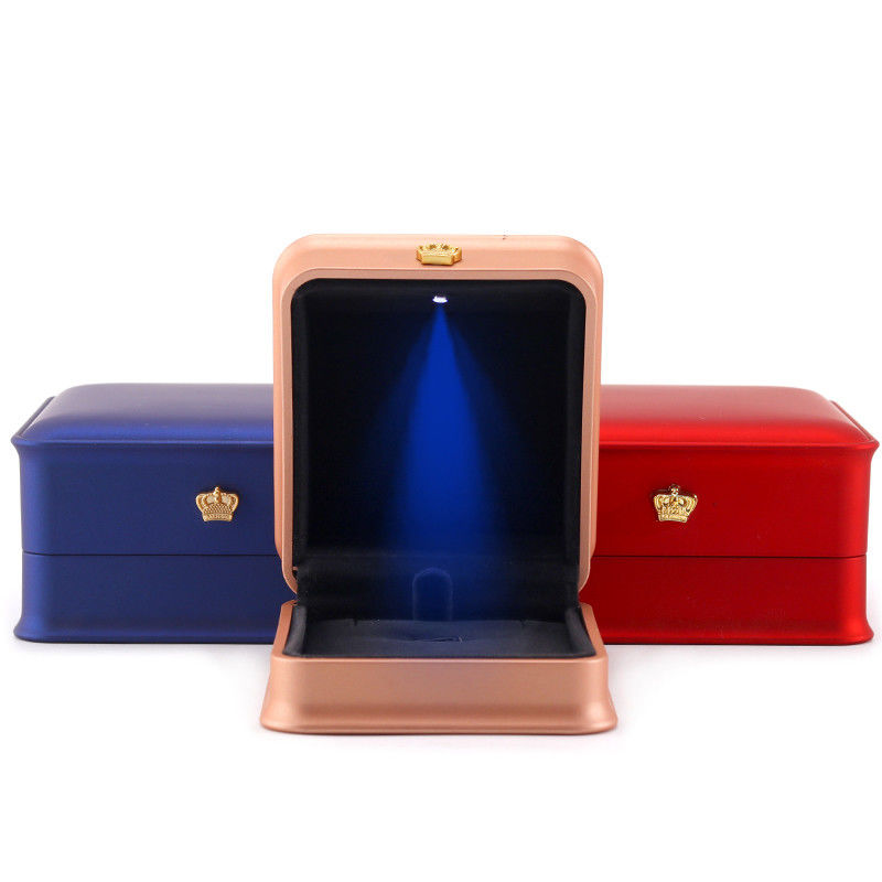 Multicolored LED Bracelet Necklace Ring Box with Plastic Velvet Material from Hanhong