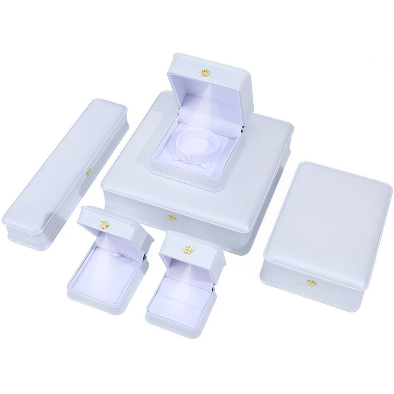 Custom Logo Luxury Jewelry Packing Box Newest Rectangle White Piano Paint LED Ring Jewelry Box
