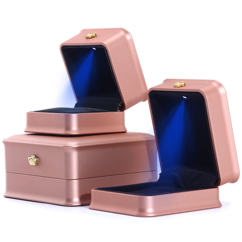 Custom Luxury Crown Jewelry Packaging Box with LED Light and Plastic Velvet Material
