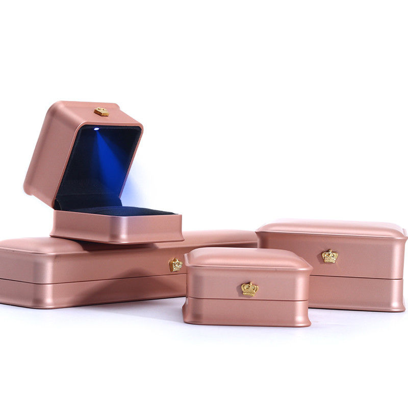 Custom Luxury Crown Jewelry Packaging Box with LED Light and Plastic Velvet Material