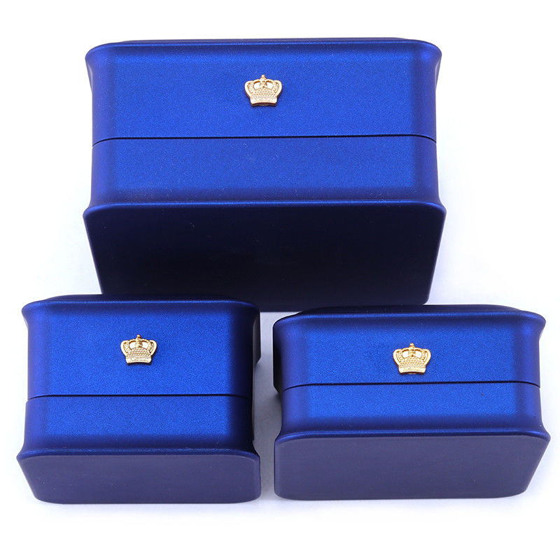 Custom Luxury Crown Jewelry Packaging Box with LED Light and Handmade Newest Design