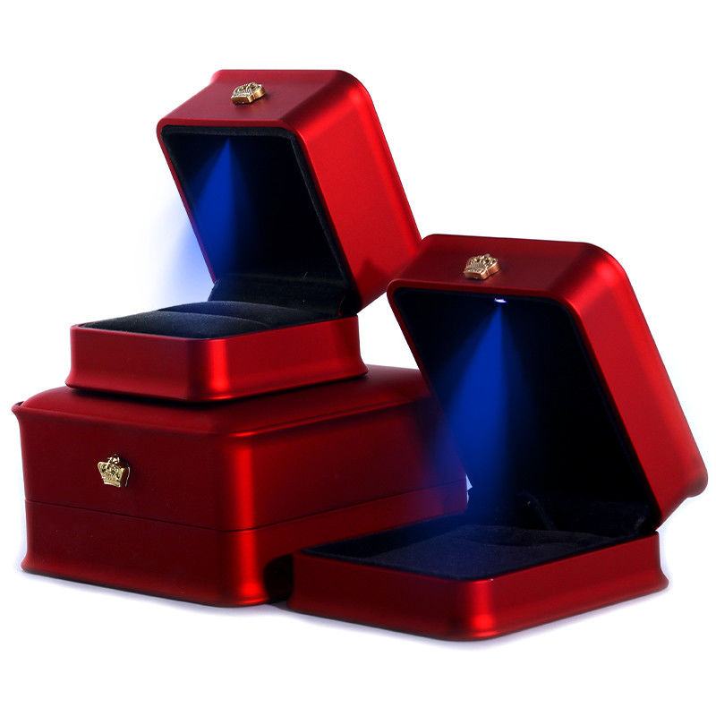 Jewelry Package Hanhong Custom Luxury Crown LED Box for Bracelets Necklaces and Rings