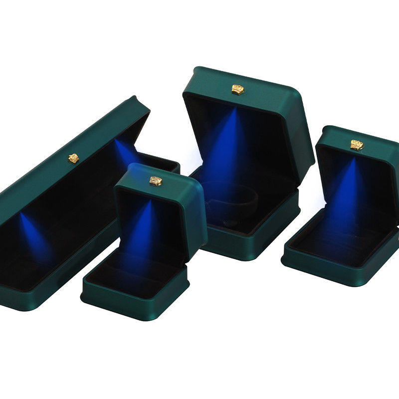 LED Light Jewelry Box for Custom Luxury Crown Jewelry Packaging Plastic Velvet Material