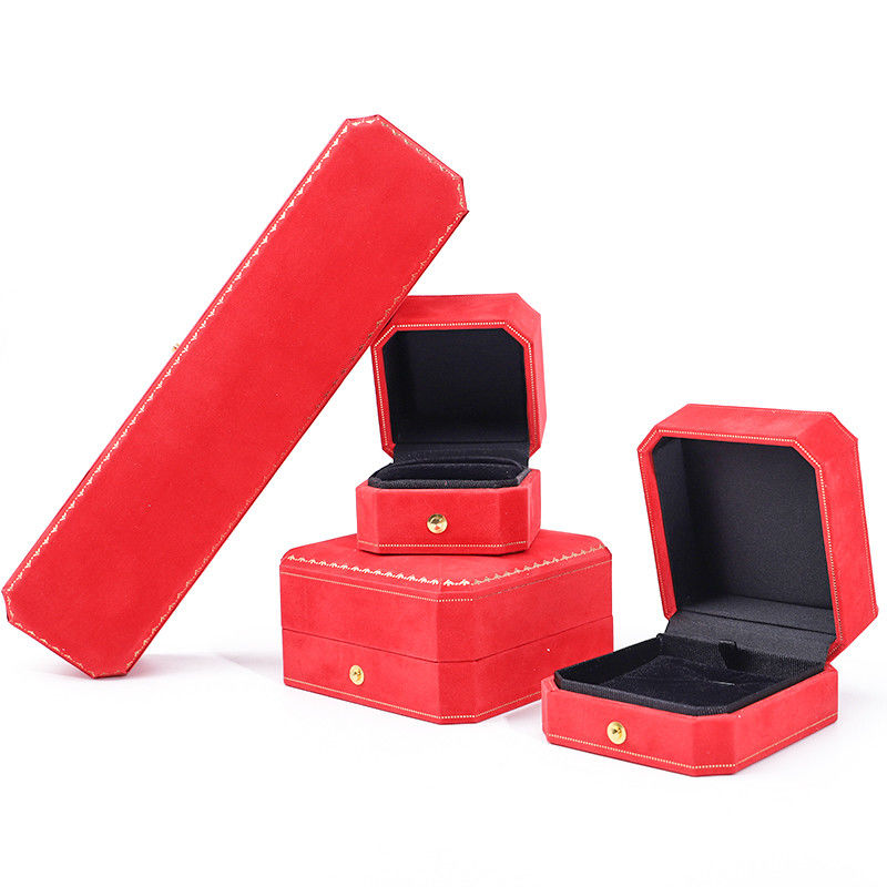 Custom Logo Jewelry Package in Red Velvet for Pendant Earrings Bracelet Necklace Ring