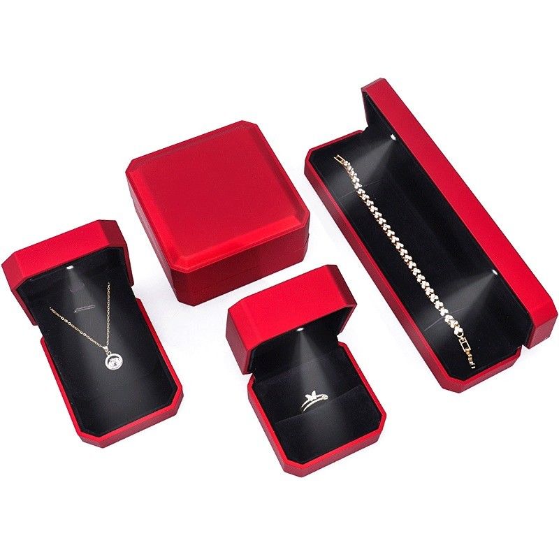 Luxury Jewelry Display Box with LED Light and Custom Logo Red Paint Finish 10*10*5cm