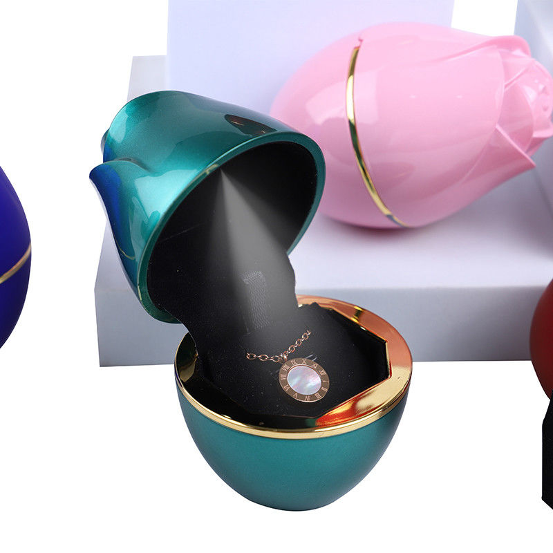 White LED Light Jewelry Packaging Box for Necklace Ring and Bracelet 2022 Rose Design