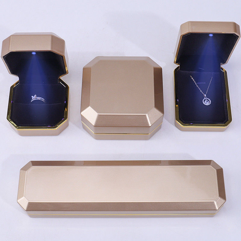 Octagonal Convex Plastic Velvet Jewelry Box LED Light Display Case Custom Size