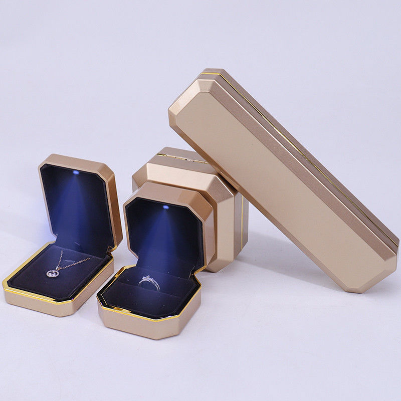 Octagonal Convex Plastic Velvet Jewelry Box LED Light Display Case Custom Size