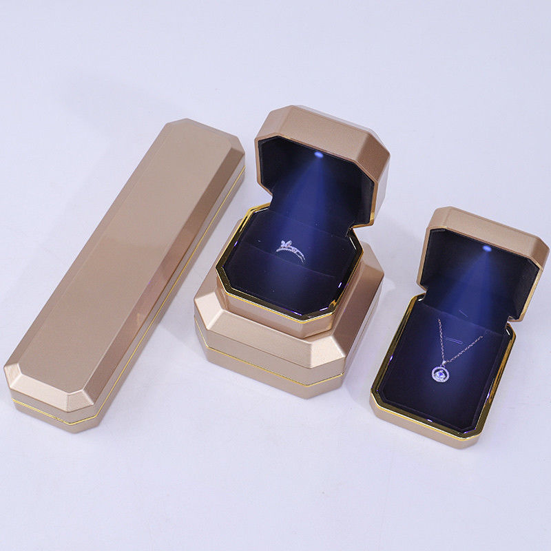 Octagonal Convex Plastic Velvet Jewelry Box LED Light Display Case Custom Size