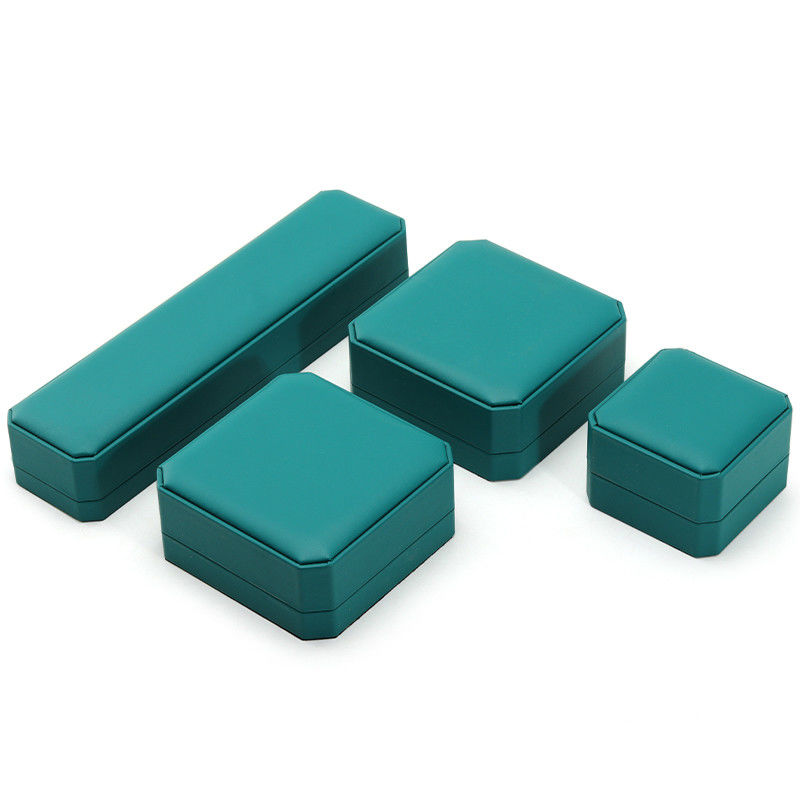 Luxury Customized Jewelry Packaging Box for Earrings Bracelets Necklaces and Rings