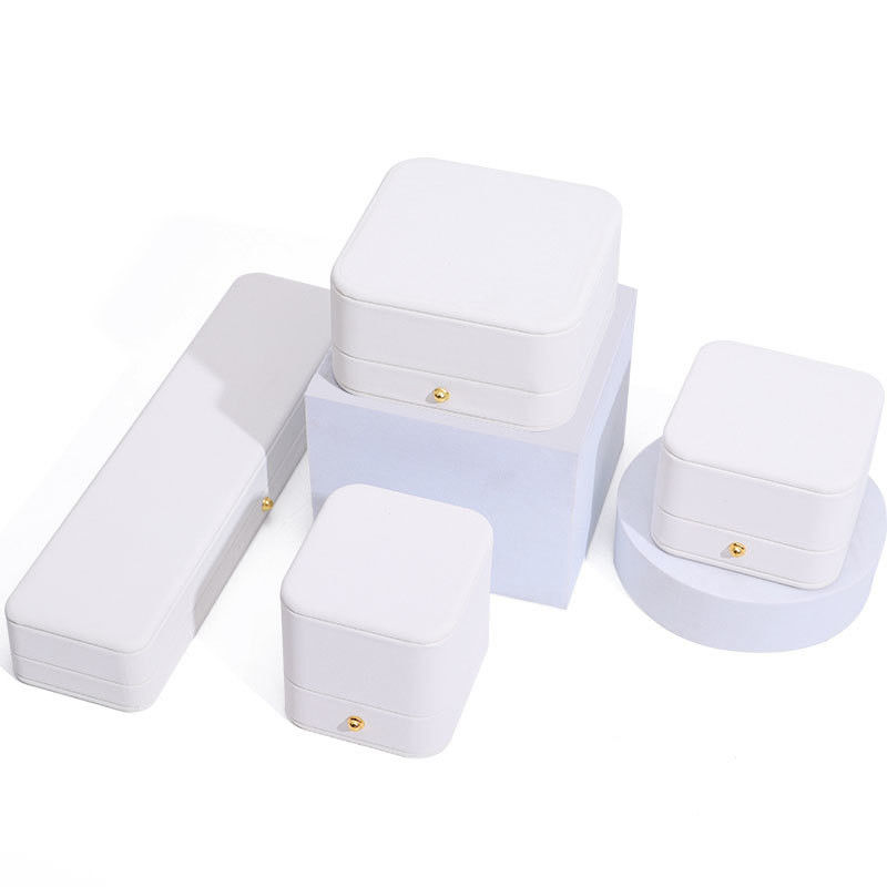 Thick Sponge Silk Necklace Leather Jewelry Box with Custom Logo Rectangle Shape Design