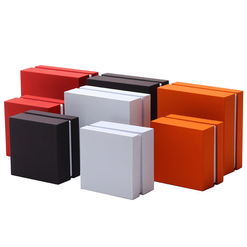 End Jewelry Packaging Box Baking Paint Craft White Edge LED Ring Jewelry Box 9*9*3.5cm