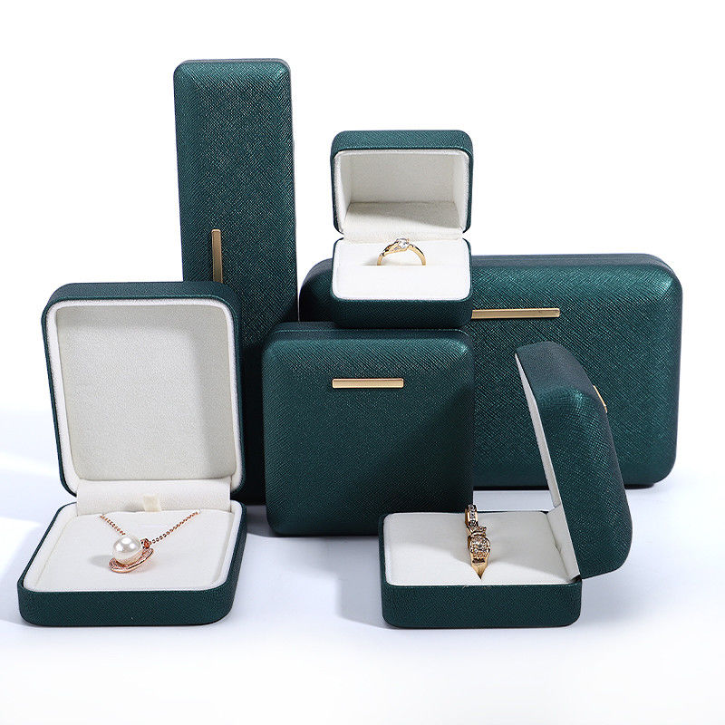 Customized Velvet Jewelry Box for PU Leather Bracelets Earrings and Pendants Packaging