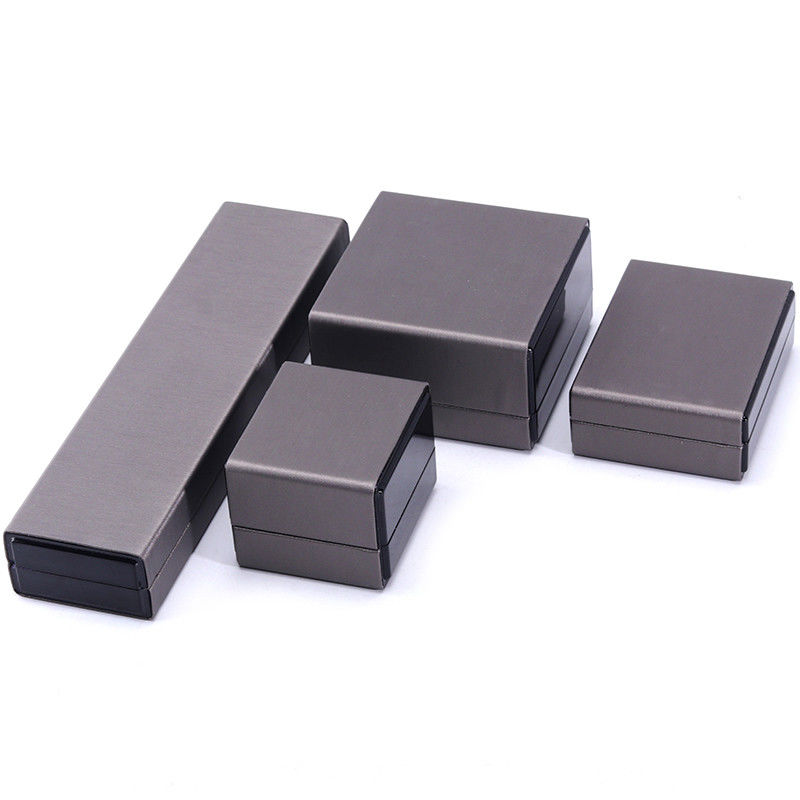Hanhong Custom Logo LED Light Jewelry Packaging Box in Gray for Bracelet Necklace and Ring