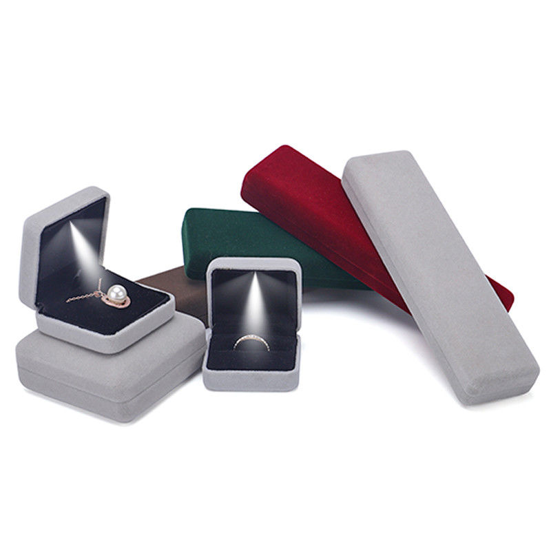 Green Jewelry Box Custom LED Velvet Jewelry Package with Luxury and Custom Ring Box