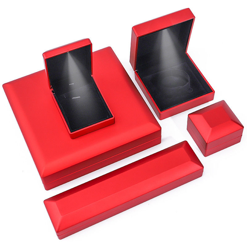 Custom Logo White Light Velvet Jewelry Box for Stud Earrings Necklace Bracelet Packaging