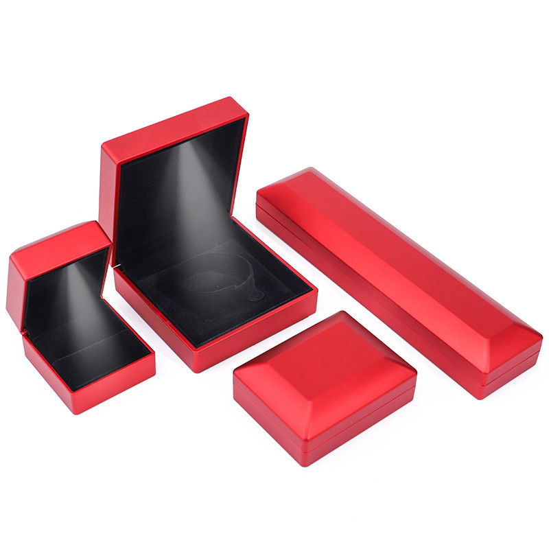 Custom Logo White Light Velvet Jewelry Box for Stud Earrings Necklace Bracelet Packaging