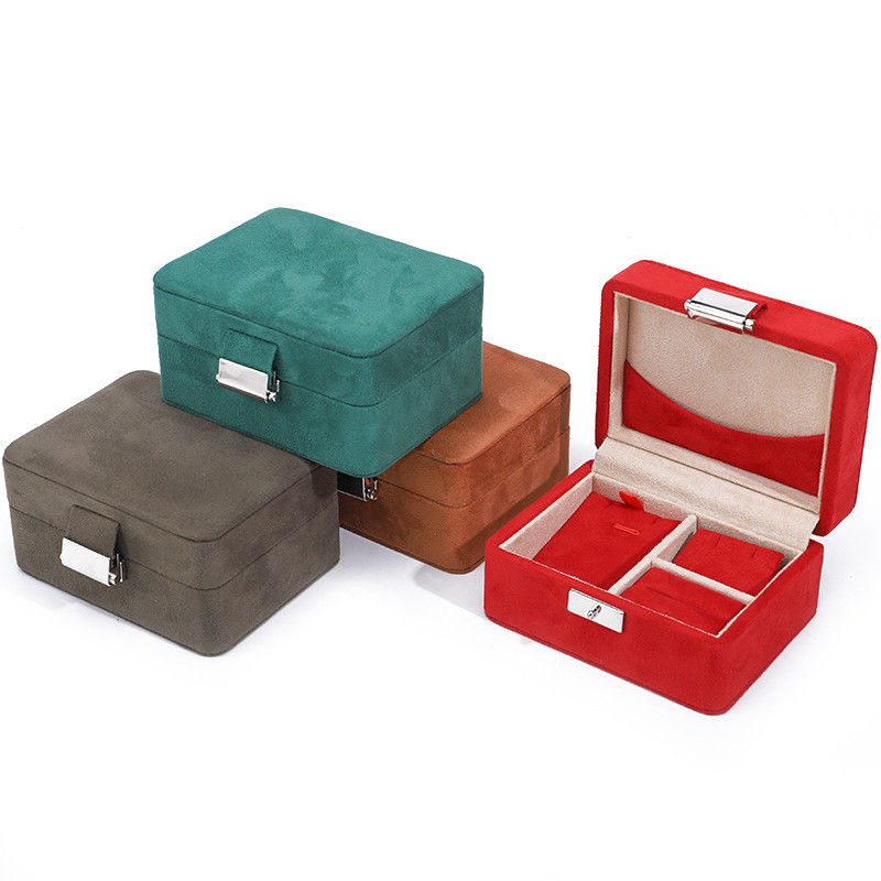 Handmade Custom Logo Velvet Jewelry Box for Travel Necklace and Ring Storage