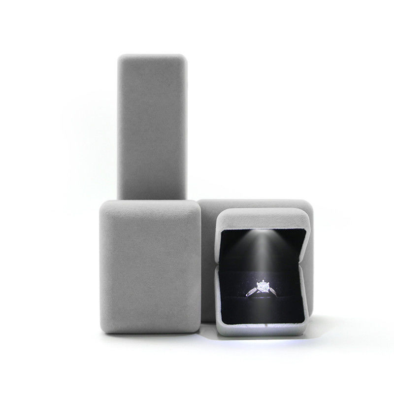 Custom LED Light Ring Box with Green Velvet and Hanhong Logo Embossing