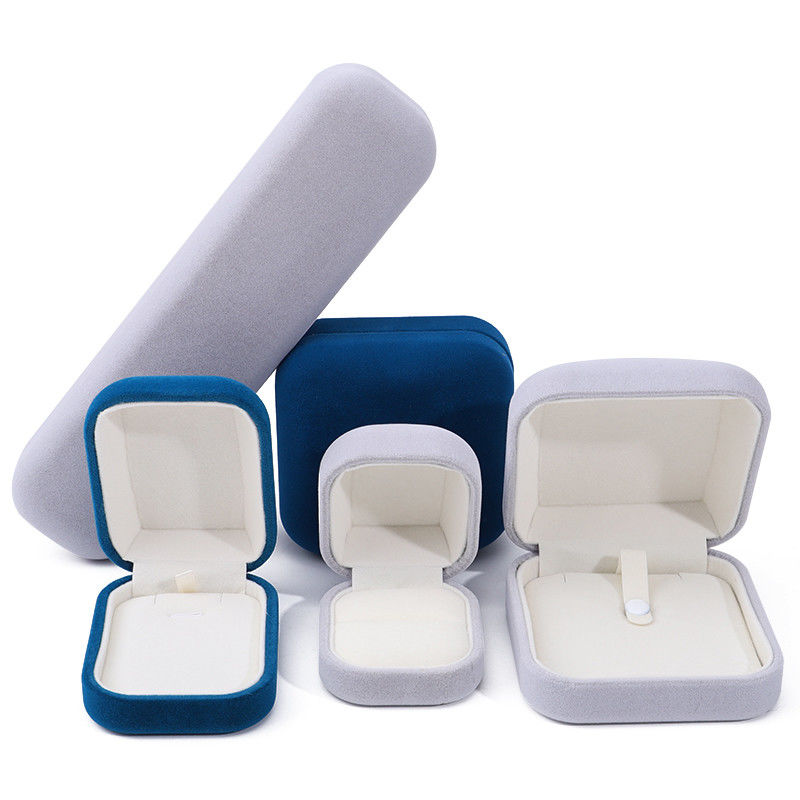 Hanhong Jewelry Package Custom Plastic Storage Box for Earrings Necklaces and Rings