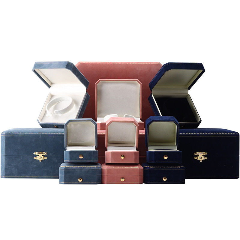 Rectangle Velvet Jewelry Box for Custom Luxury Pattern Necklace and Bracelet Set