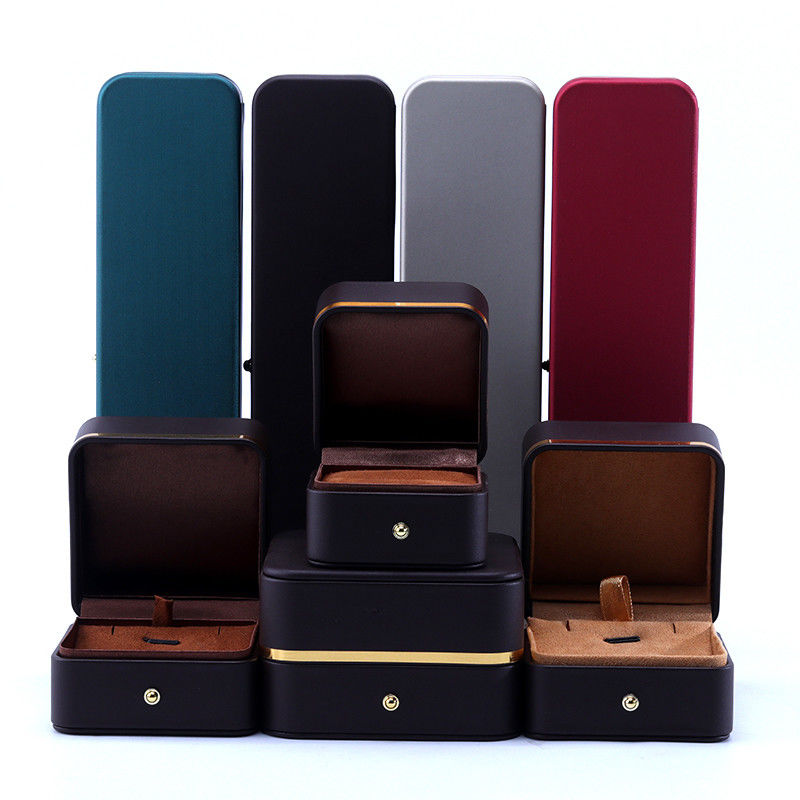 Custom Leather Jewelry Packaging Box for Earrings Necklaces and Rings Stylish Design