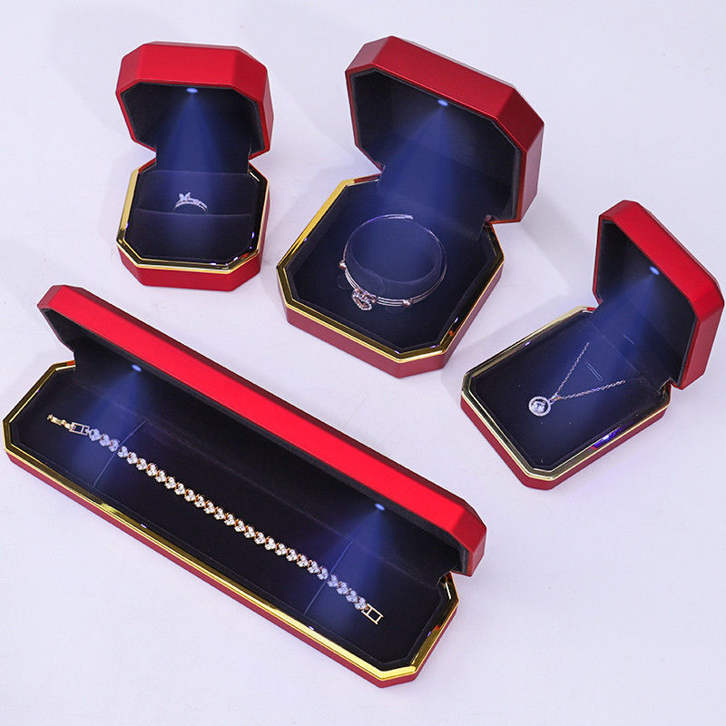 customizable hign end Handmade red octagon Led light jewelry box With gold trim