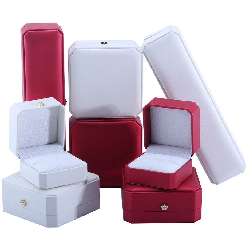 Jewelry Package in Leather Material Hanhong Custom High End Gift Box for Luxury Items
