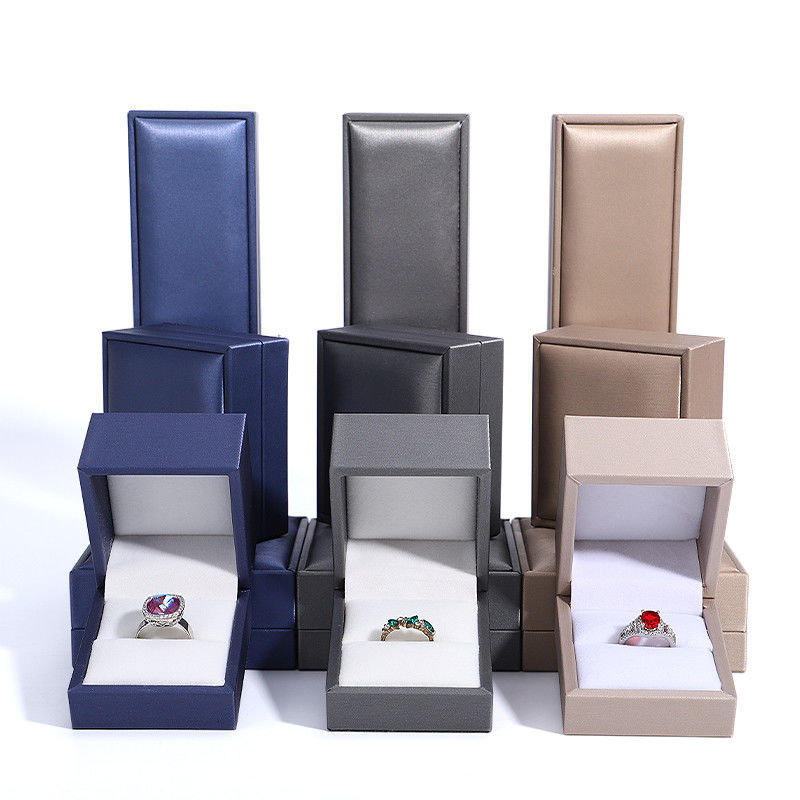 Customized Handmade Leather Jewelry Box for Rings and Necklaces Luxury Packaging