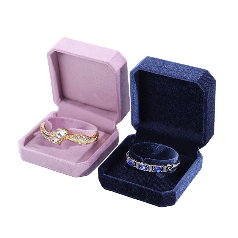 Custom Logo Velvet Jewelry Box for Hanhong Pink Necklace Bracelet Ring Packaging