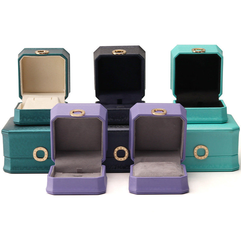Square Necklace Ring Box with Metal Luxury Leather Jewelry Box Hanhong PU Leather Packaging