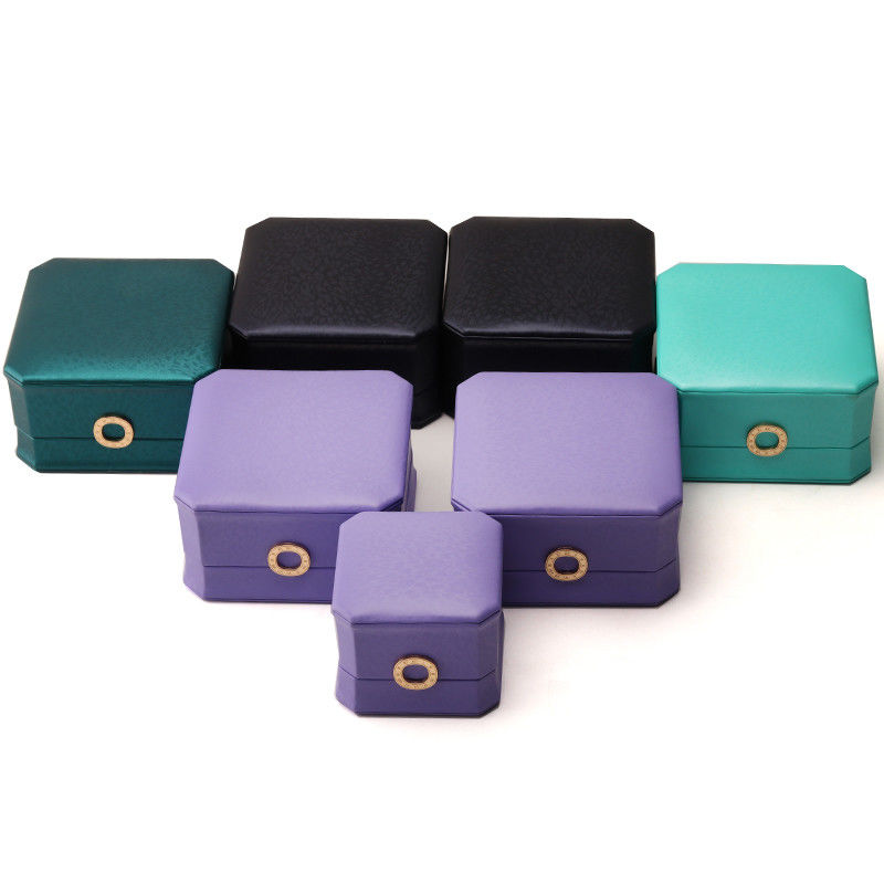 Square Necklace Ring Box with Metal Luxury Leather Jewelry Box Hanhong PU Leather Packaging