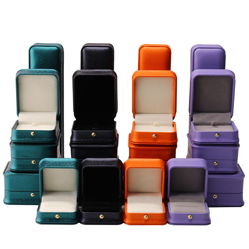 Customized Hanhong 2023 Luxury Gift Ring Jewelry Box Packaging Hot Stamping Logo Box