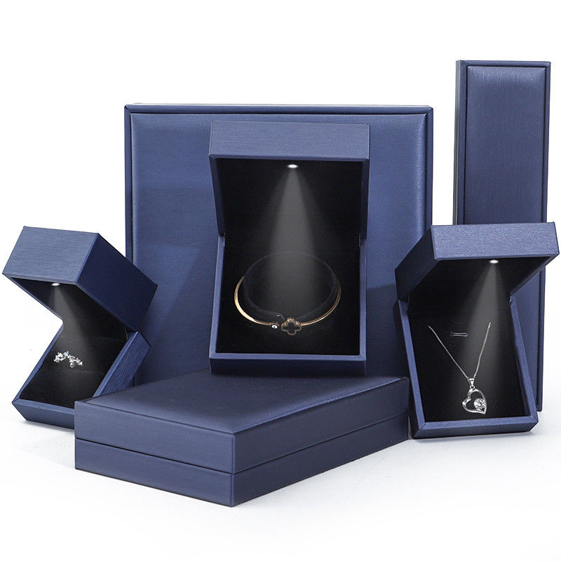 High End Brushed Grain LED Jewelry Box , PU Leather Ring Box With Light Inside