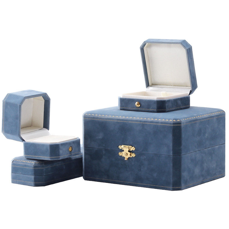 Light Blue Velvet Jewelry Box for Customized Luxury Necklace and Bracelet Packaging