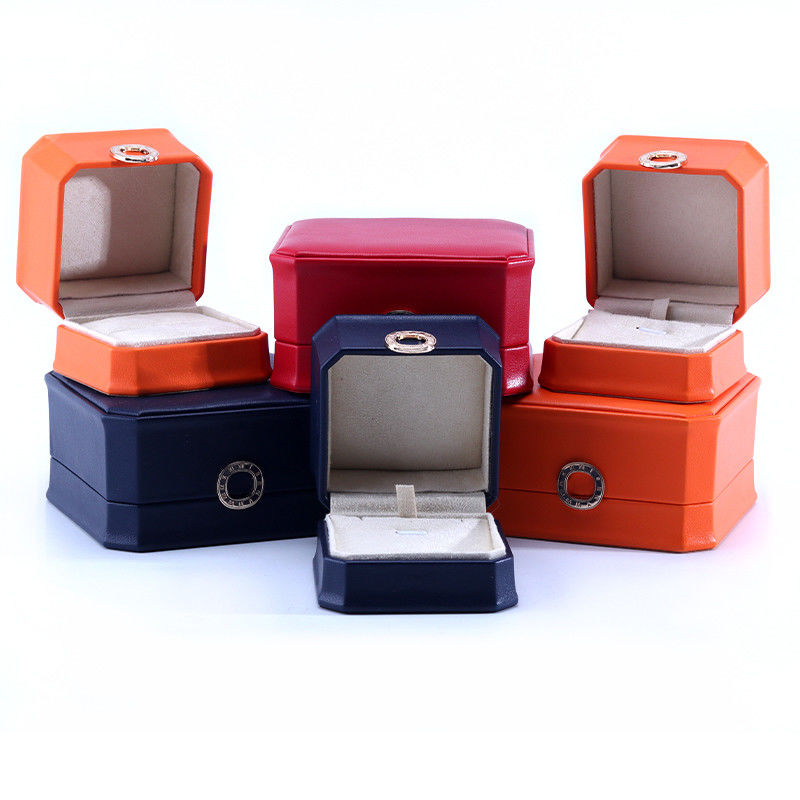 11*11*5.5cm Customized Color Ring Design PU Leather Jewelry Box for Necklace Bracelet