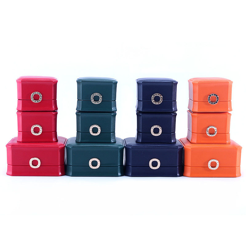 11*11*5.5cm Customized Color Ring Design PU Leather Jewelry Box for Necklace Bracelet
