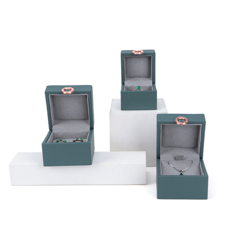 Jewelry Package Hanhong Four-Leaf Clover Luxury PU Leather Ring Box with Custom Logo