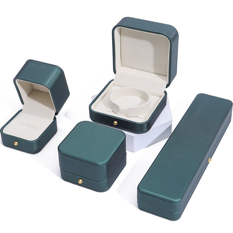 Newest Style Green PU Leather Jewelry Packaging Box for Wedding Necklace Earrings Ring