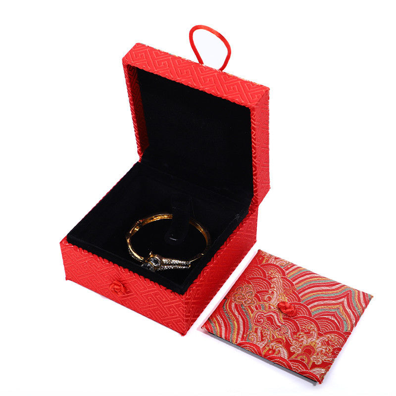 Handmade Velvet Jewelry Boxes Material Chinese Style Red Necklace Pendant Storage Box