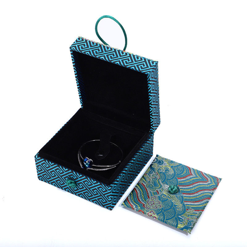 Jewelry Packaging Box for Bracelet Style Classic Necklace Pendant Storage Box 11*11*6.5cm