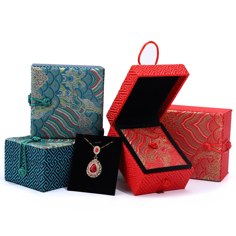 Jewelry Packaging Box for Bracelet Style Classic Necklace Pendant Storage Box 11*11*6.5cm