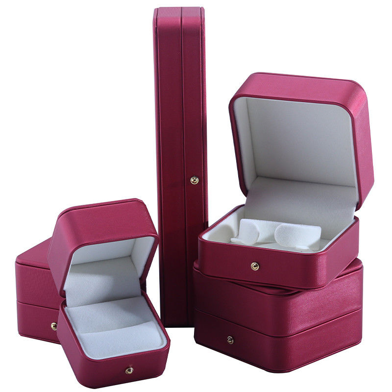 Hanhong Custom Red PU Leather Jewelry Packaging Box for Wedding Necklace Earrings Ring