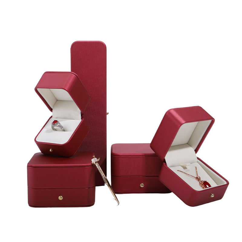 Hanhong Custom Red PU Leather Jewelry Packaging Box for Wedding Necklace Earrings Ring