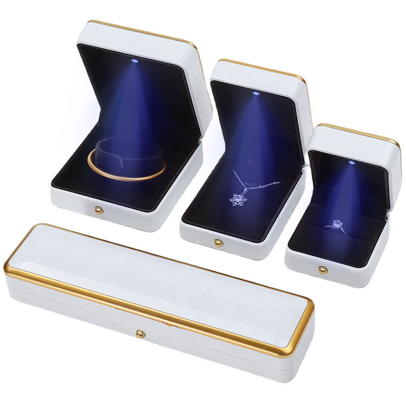 High End Luxury Light Up Jewelry Box Jewelry Storage Case With Soft Velvet Interior